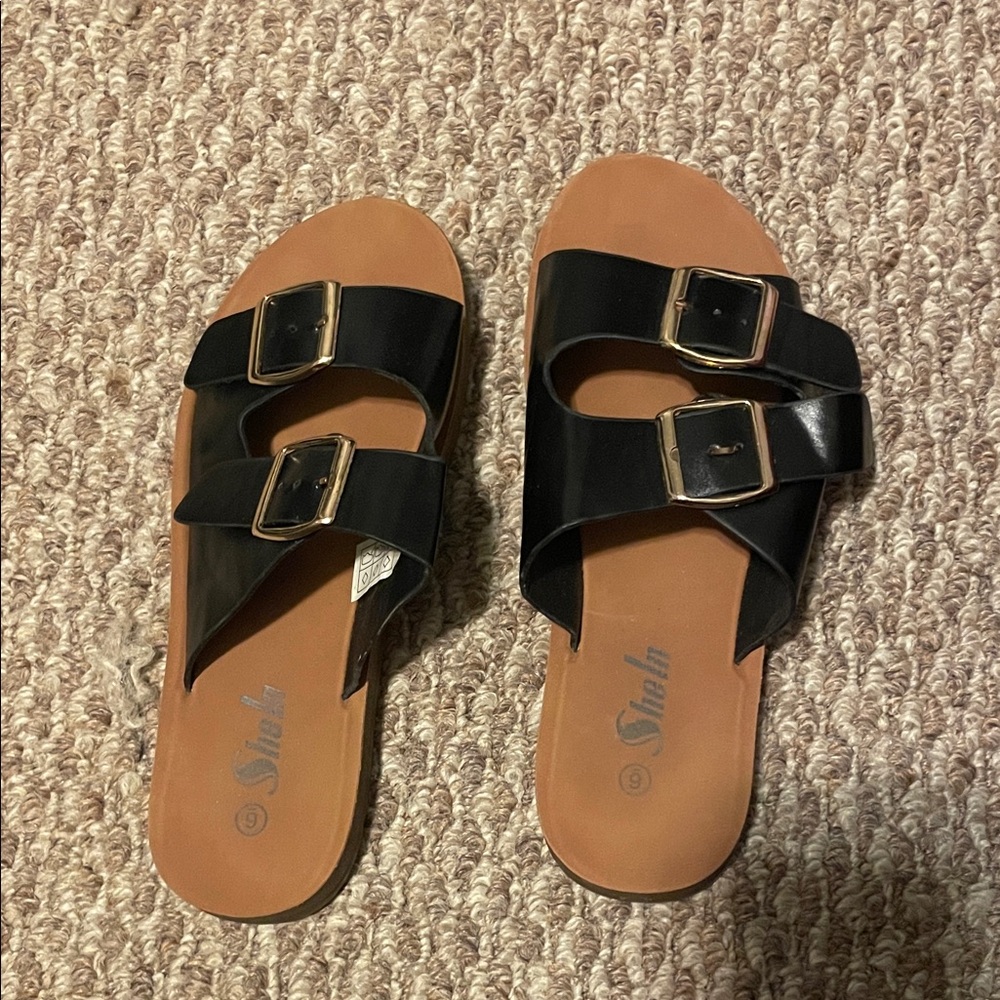 🩷 3 for $25 Black Slide Sandals